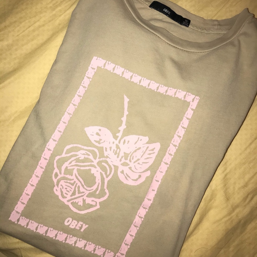 Obey shirt